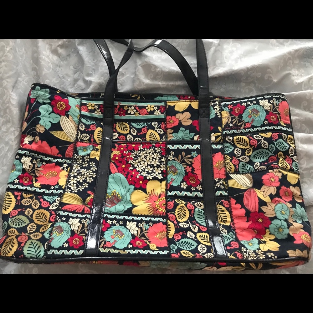 Vera Bradley tote bag & matching wallet